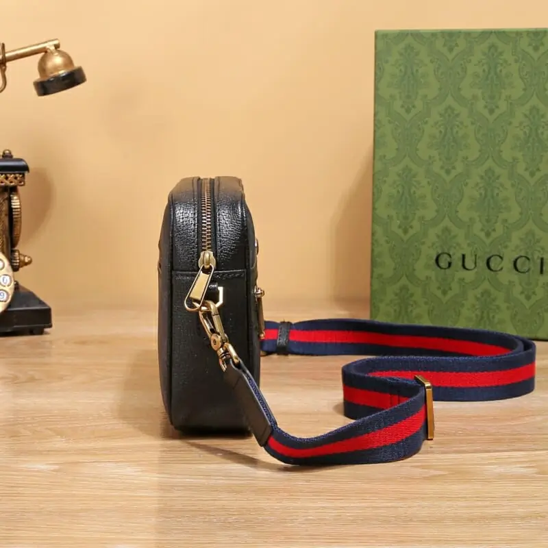 gucci aaa homme mini sac a main s_12102542